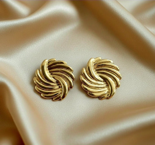 luvmentgiftingjwellery_gifting_brandluvmentgift_hamperoxydised_earringsoxydised_jhumkisilver_jwellerylovegift_for_girlfrend_valentine_giftromantic_gift_ideabest_gift_